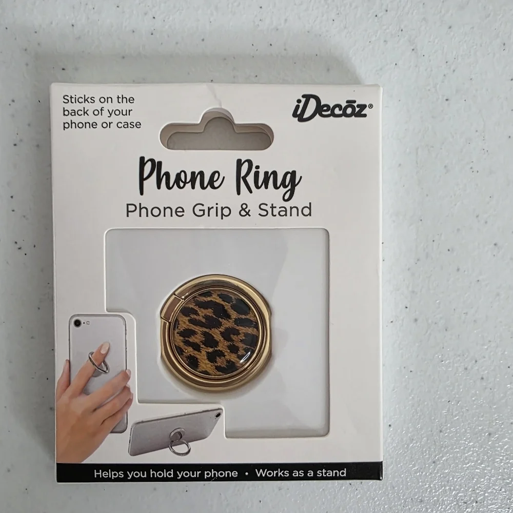 Iphone XS Max Phone Case and Phone Grip and Stand Animal Print NEW